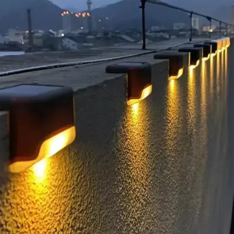 Kit SolarBright™ – 8 Luminárias Solares para Áreas Externas